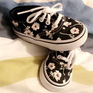 Vans toddler Size 4.5